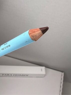 FARA HOMIDI Smudge & Contour Lip Pencil